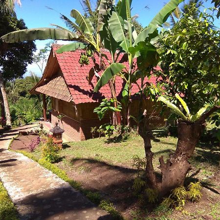 Bali Mountain Forest Cabin Penebel Exterior photo